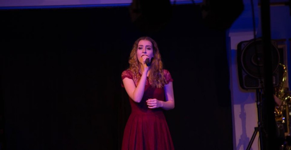 28279869_2093048737608087_3798398194811889792_n